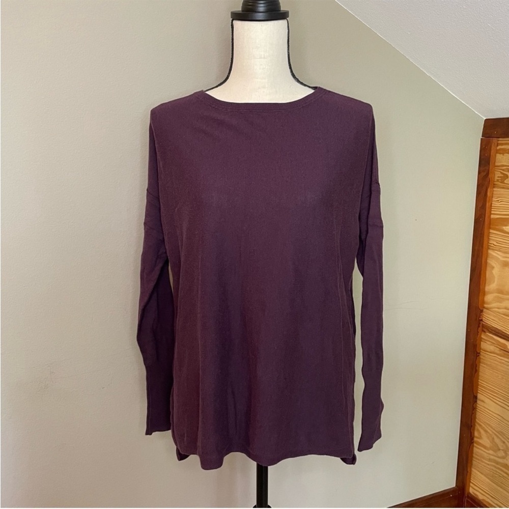Old Navy Plum Purple Crew Neck Long Sleeve Sweater Medium